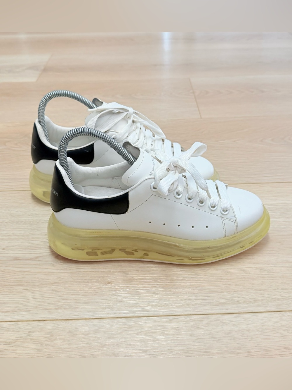 ALEXANDER MCQUEEN Woman’s  Oversized Transparent Sole Sneakers Size 9